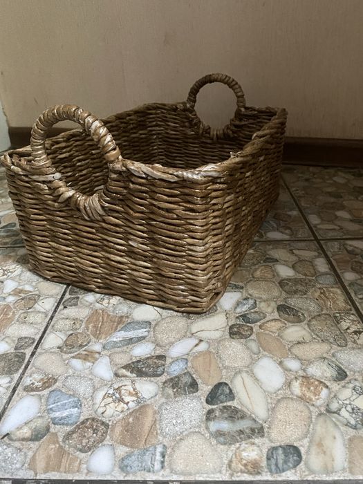 Корзинки поетеные