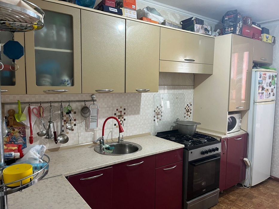 Продам кухонный гарнитур