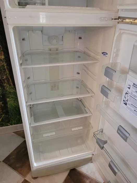 Combina frigorifica / frigider BEKO 470 L A+