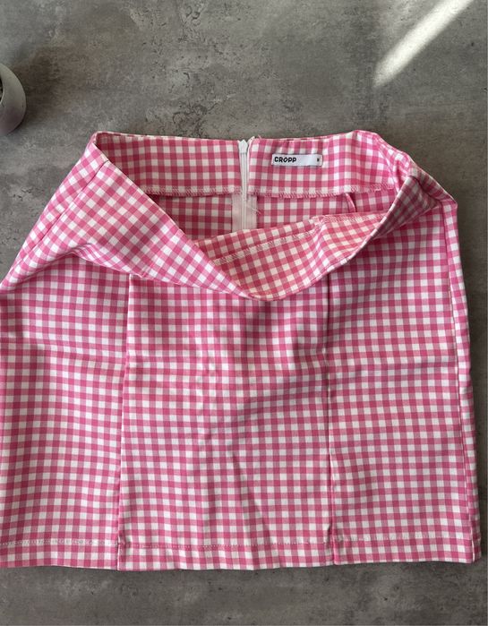 Fusta roz mini Cropp