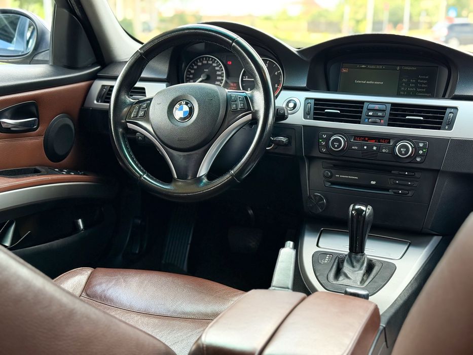 BMW 320D E91 Automat 2007 296,000KM