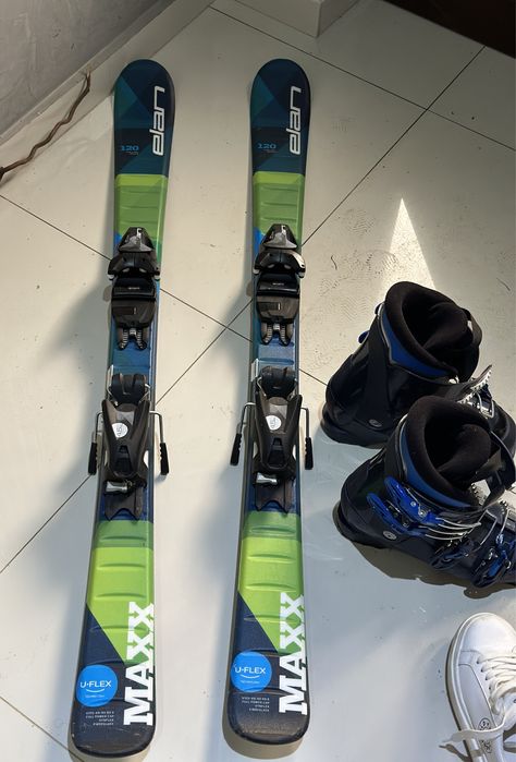 Clapari copii mar.34