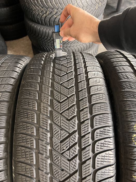 4 anvelope iarna 295/40/20 + 265/45/20 , pirelli !