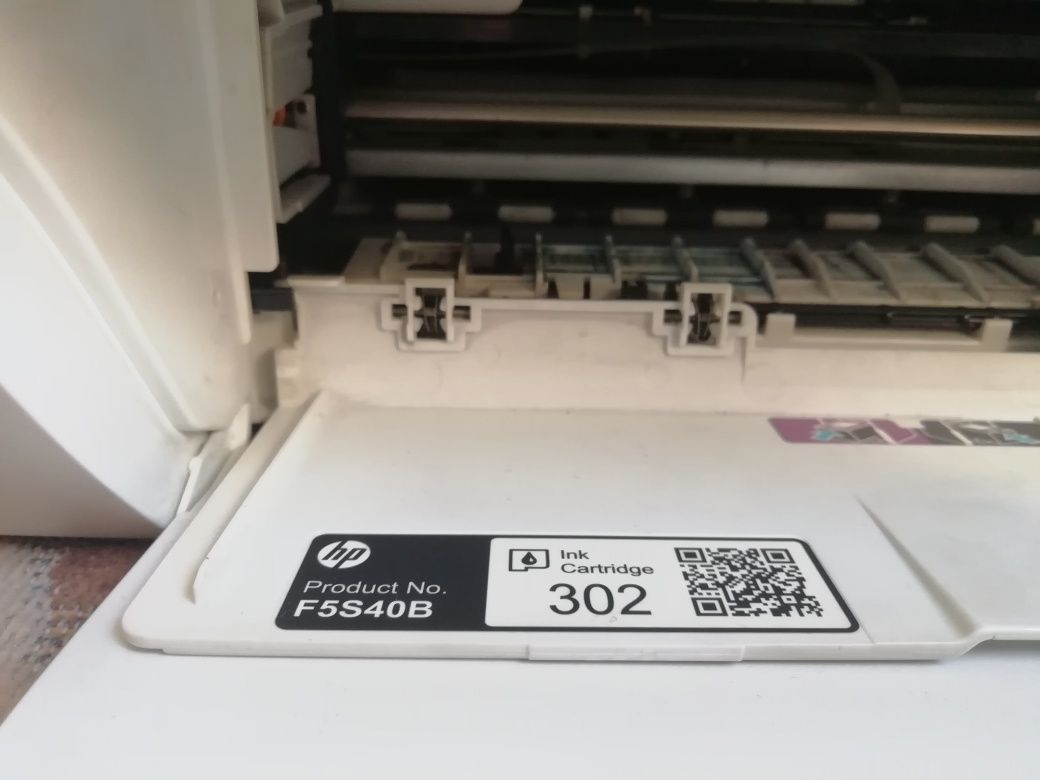 Принтер,  скенер HP DeskJet 2130