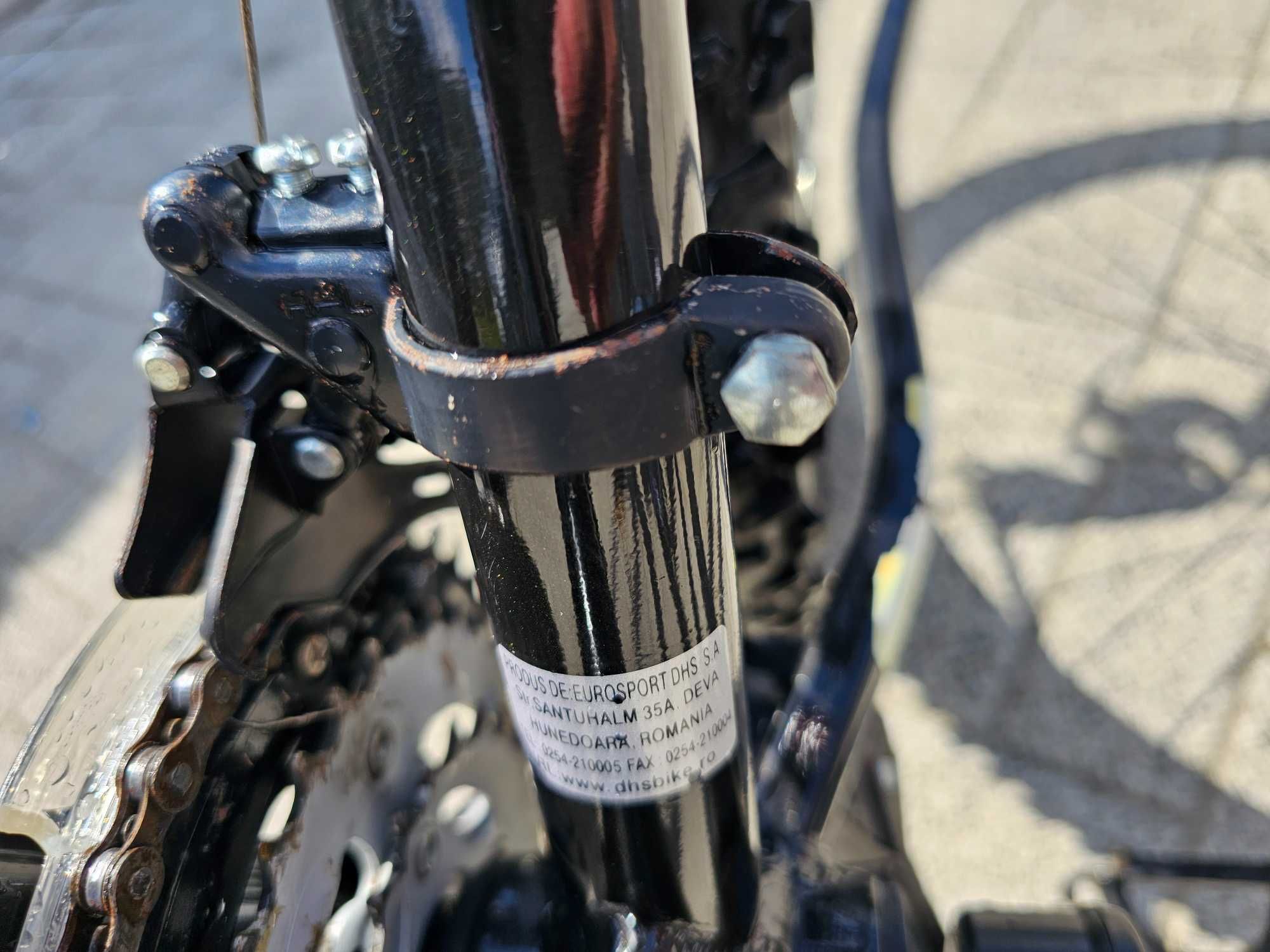 Bicicleta DHS Silver(trusa de chei,husa cu gel si antifurt noi cadou)