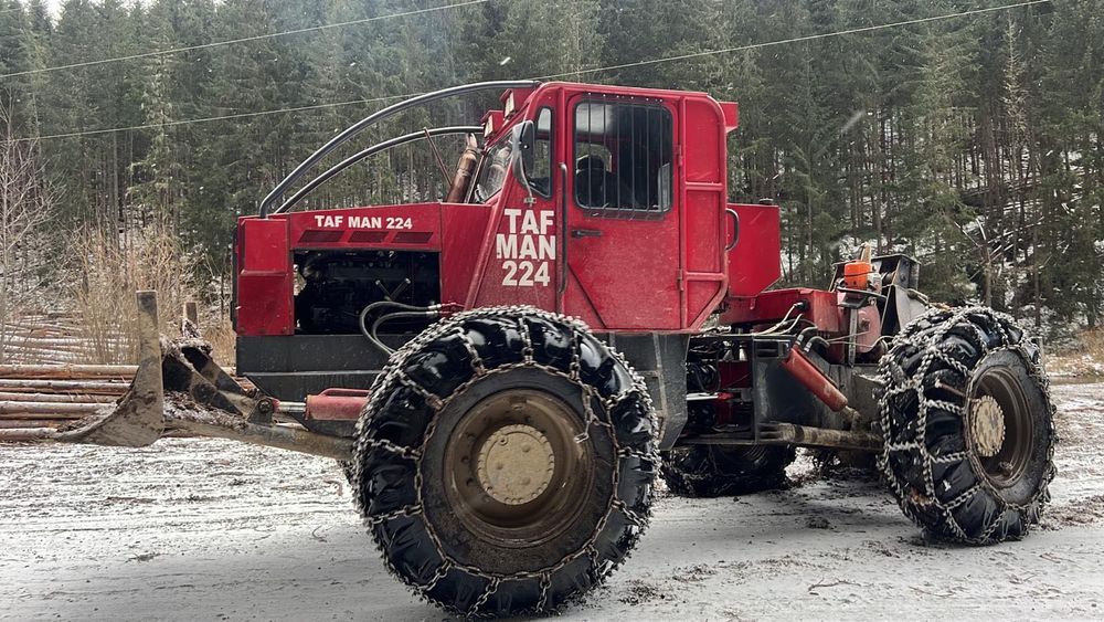 Vând TAF MAN 224