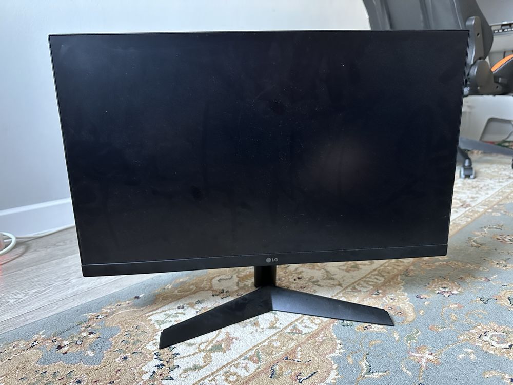 Монитор LG 24дюим