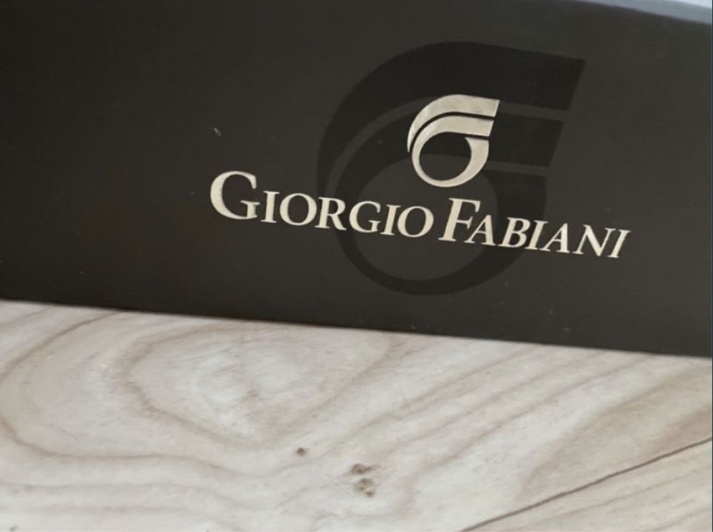 Продам итальянские сапоги Giorgio Fabiani