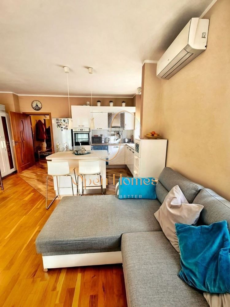 Продава се Двустаен апартамент в Пловдив, Тракия - 87 кв.м за 1558 €/кв.м - Снимка #3