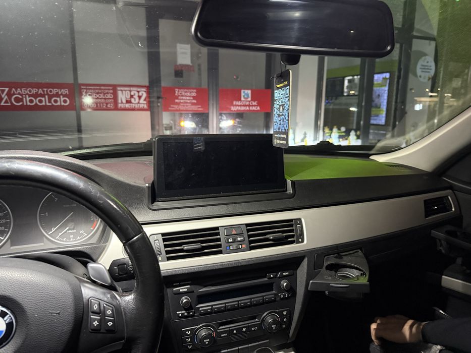 Табло с мавигация за е9х