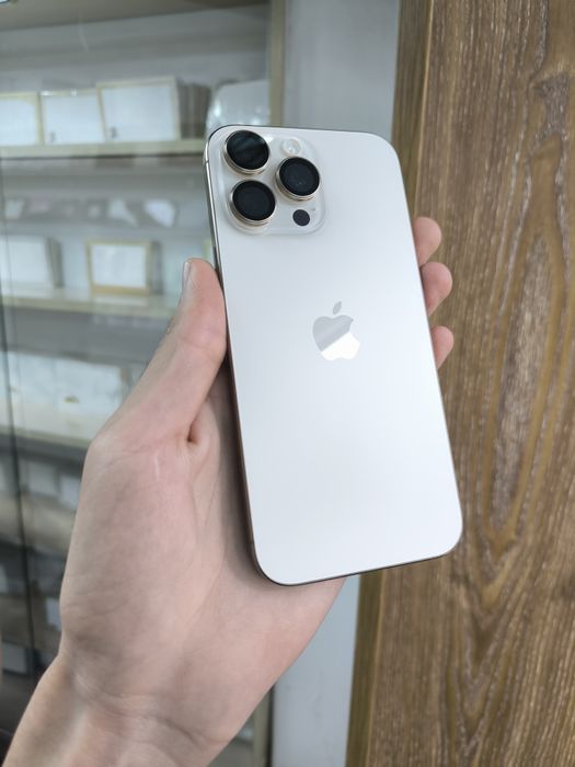 iPhone 16 Pro Max icloud ideal