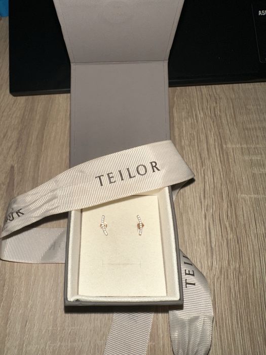 Cercei din aur roz Teilor