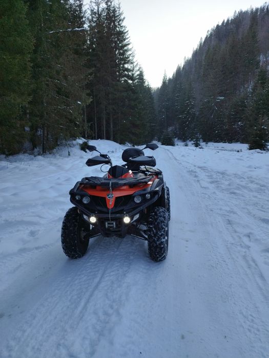 Vând atv cf moto 550 2018