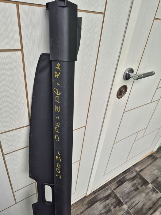 Щора за багажник на Опел Зафира 2009г