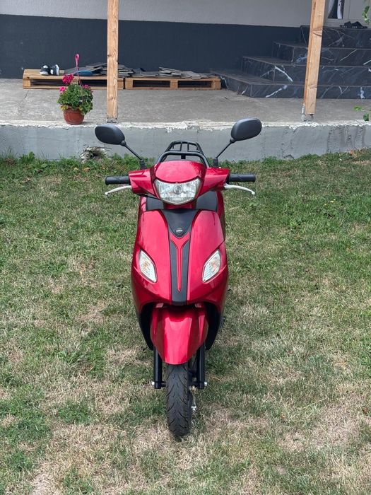 Scuter benzina 50cc
