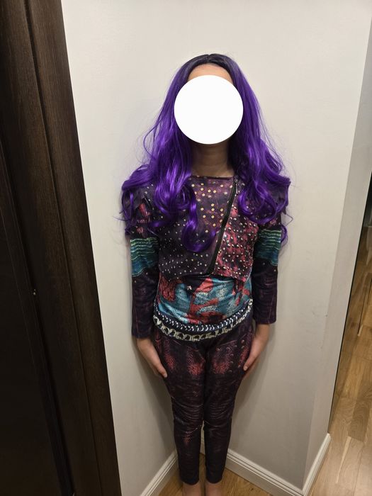 Costum Halloween Descendentii