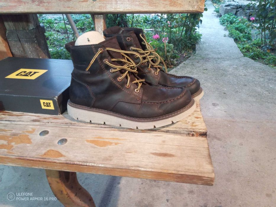 Мъжки обувки CATERPILLAR 45 номер