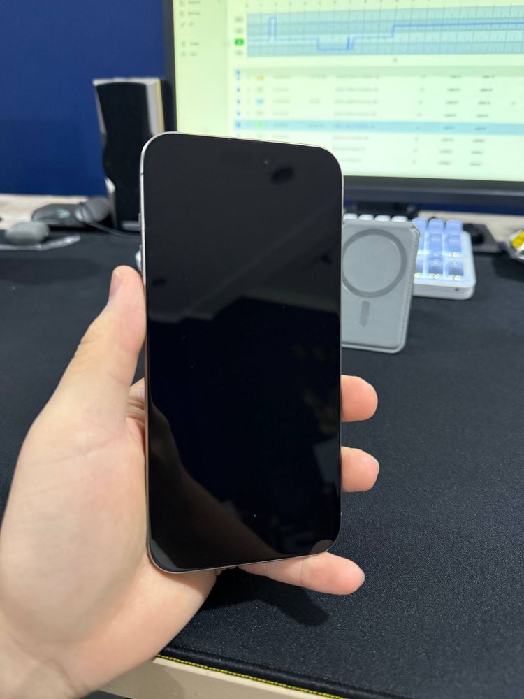 iPhone 15 Pro Max