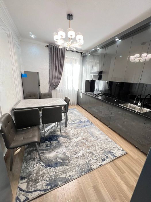 Продаётся  3х комнатная квартира