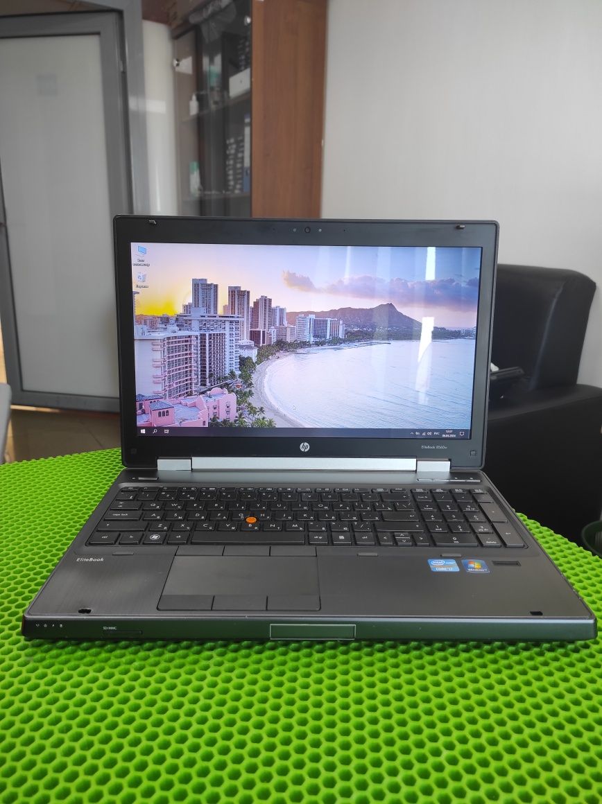 Ноутбук HP elitebook 8560W core i7. Рассрочка