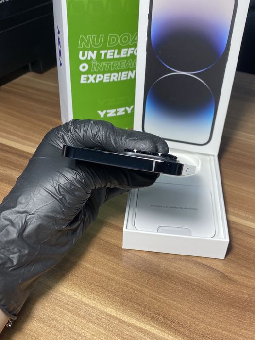 iPhone 14 Pro Max • 256 GB • Space Black