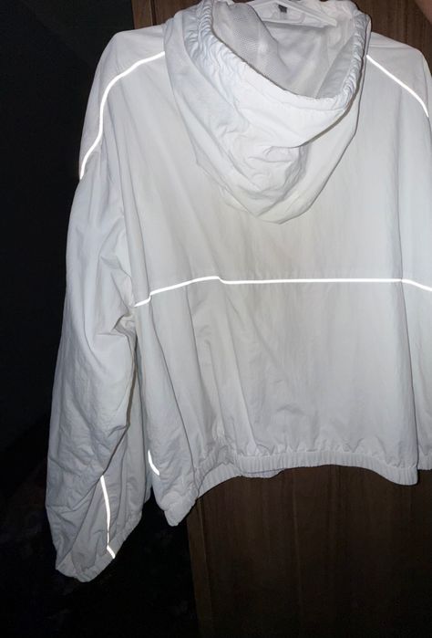 Носени са няколко пъти