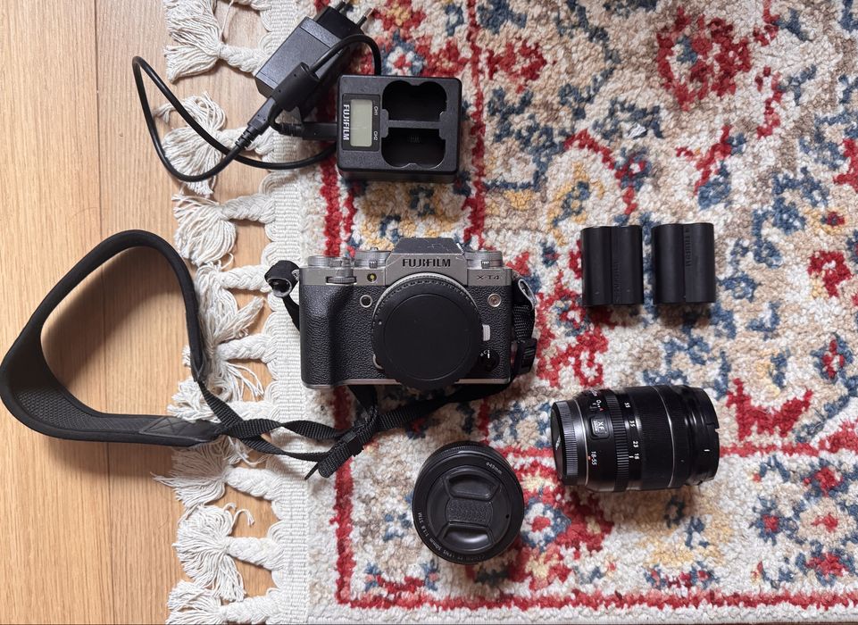 Fujifilm X-T4 + Fujinon 18-55 mm + Fringer EF-FX