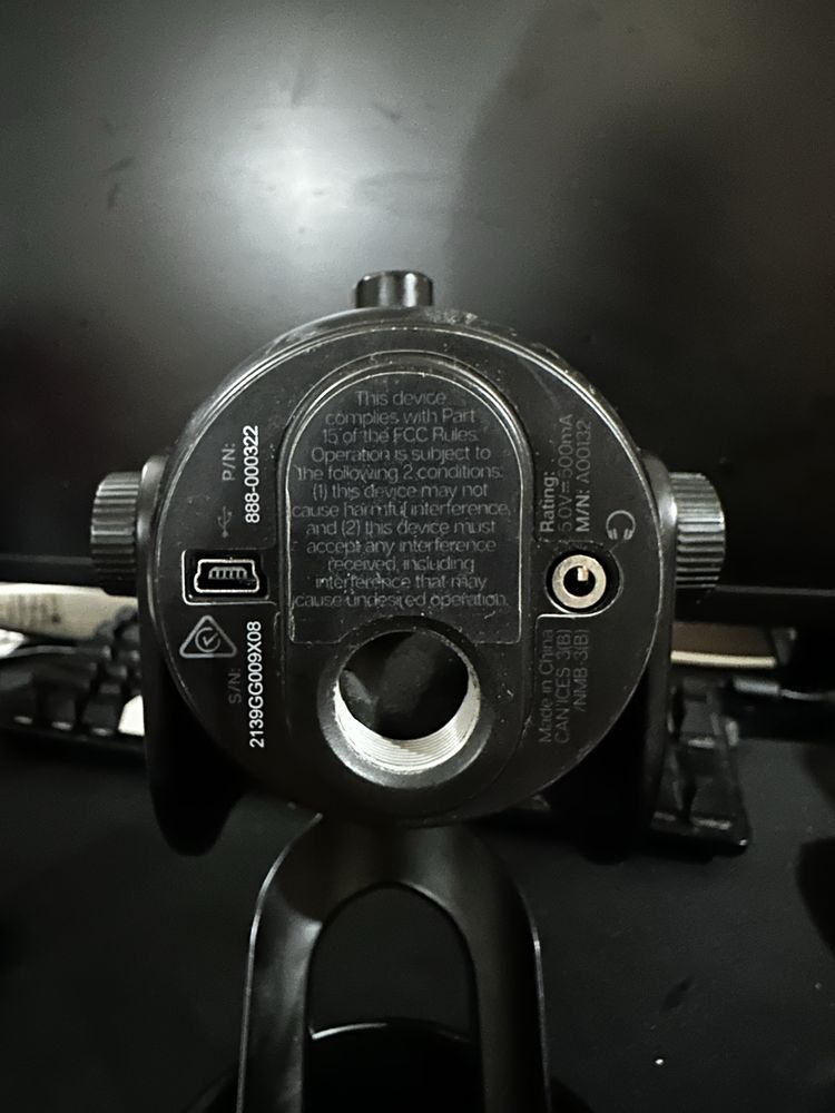 Микрофон Logitech Blue Yeti Blackout