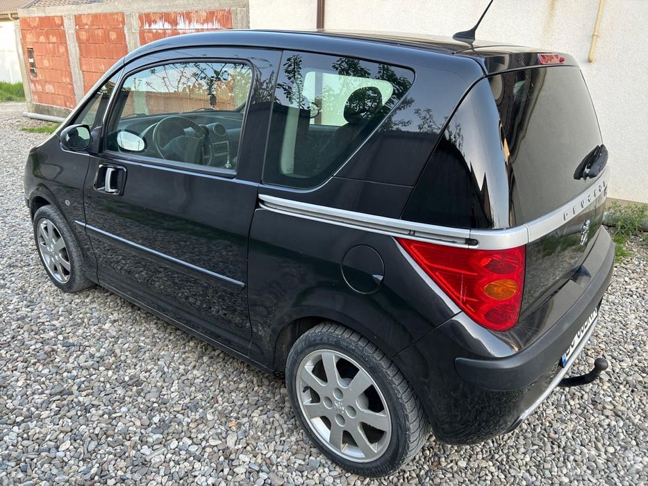 Peugeot 1007 An 2005