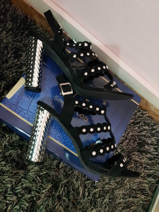 sandale toc metalic, mărimea 39