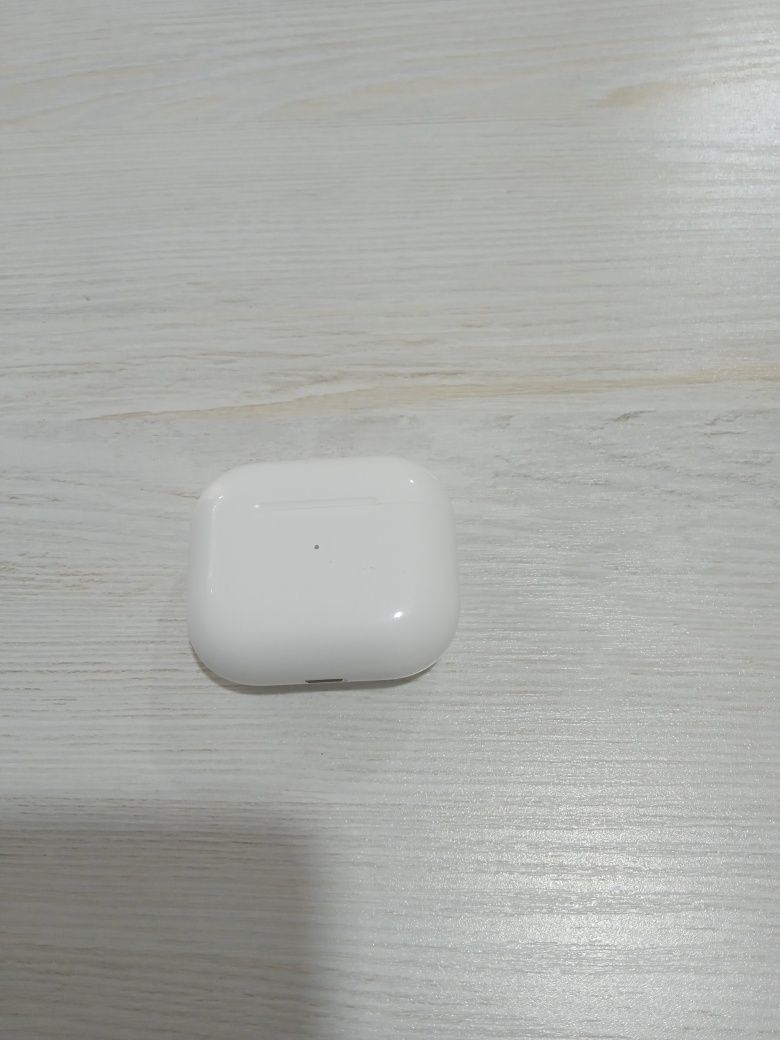 Продается airpods 3