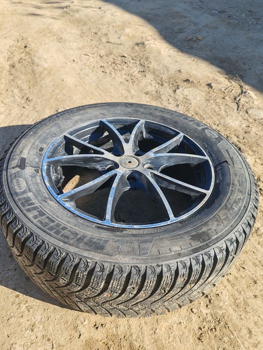 Зимние Шины Michelin c дискми комплект 4 шт. R-17