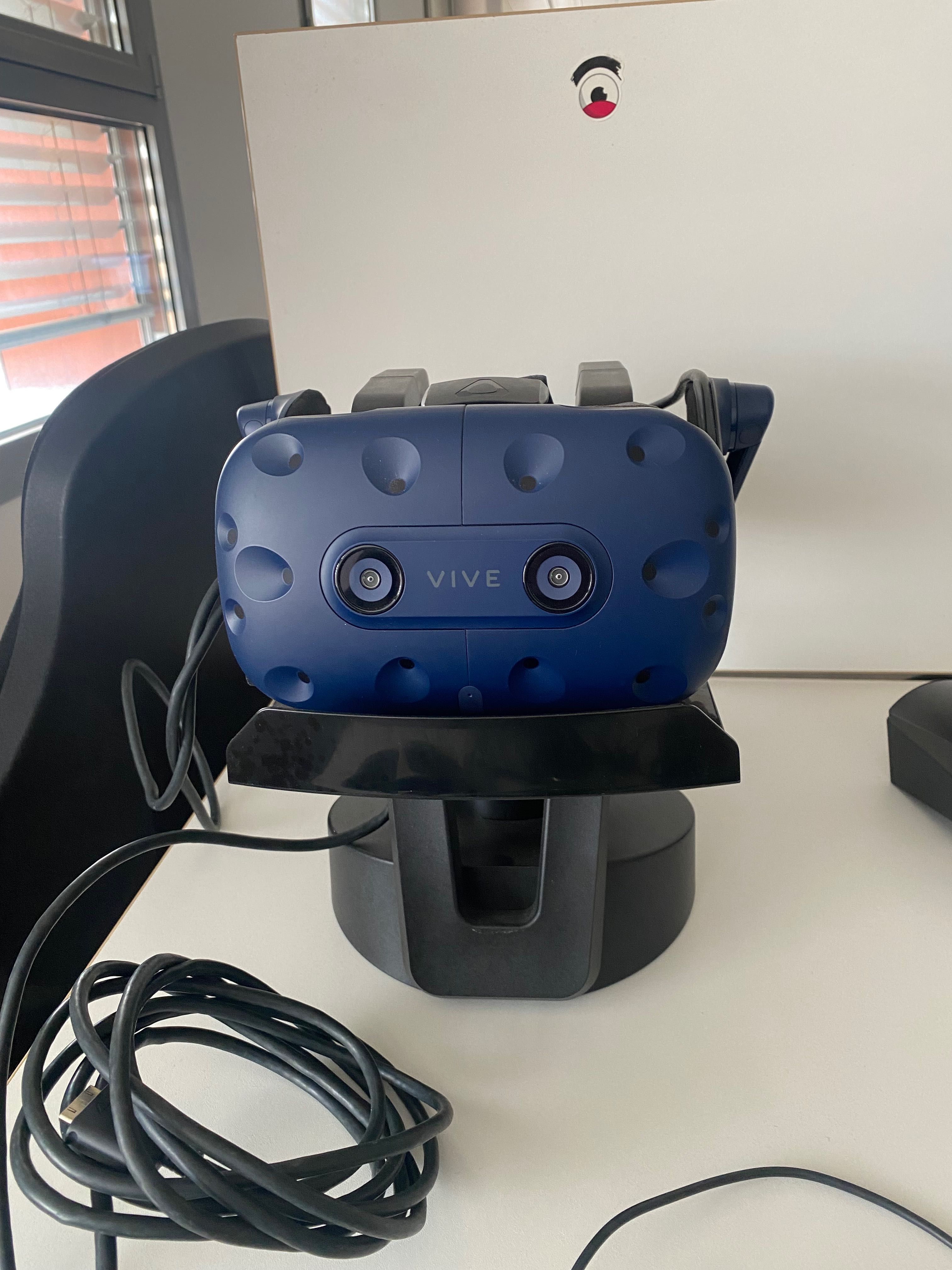 HTC vive Pro - VR очила