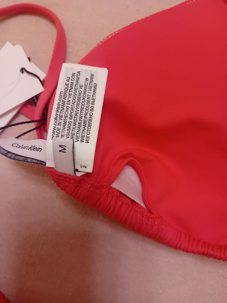 Дамску бански две части calvin klein