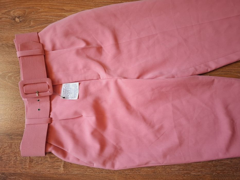 Pantaloni Zara noi -cu eticheta+ curea