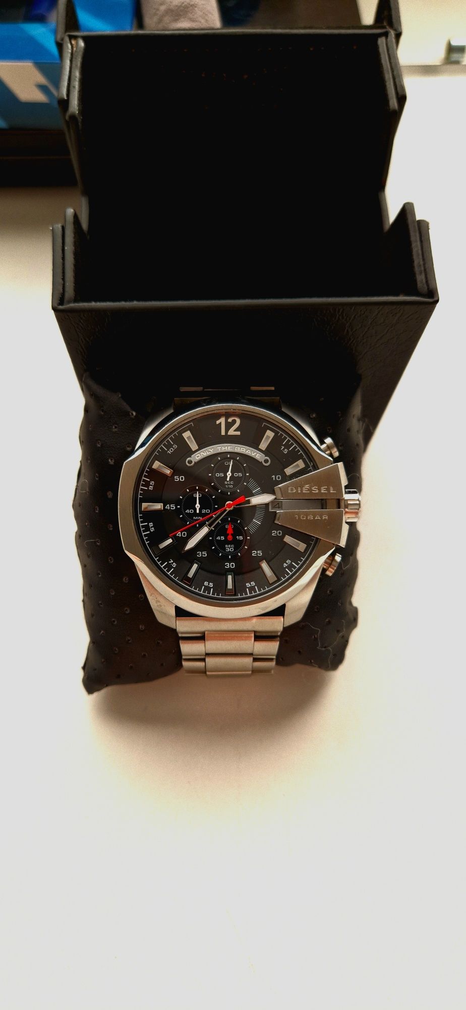 Diesel Chief Series - DZ4308