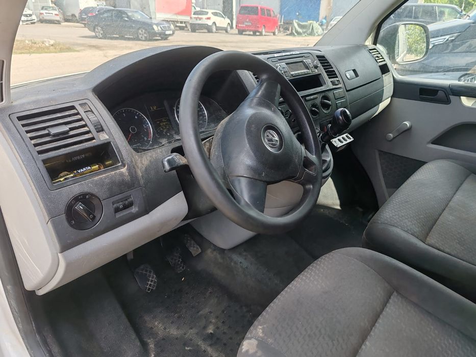 VW T6 2.0 TDi 2014