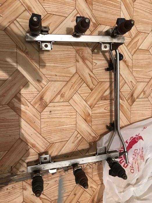 Продам форсунки на ауди