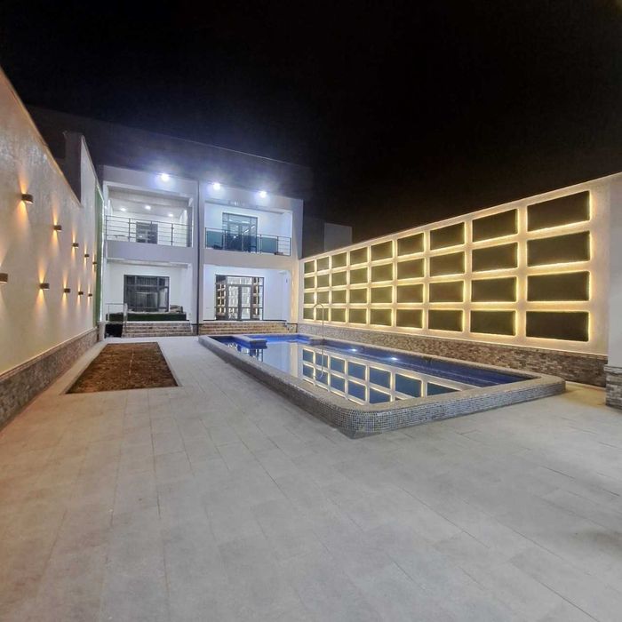 Продаётся Дача Бостанлык 4 сот 400 кв/м цена 270 тыс. торг. на месте