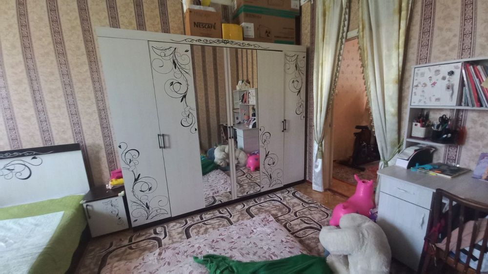 Гарнитур спальный