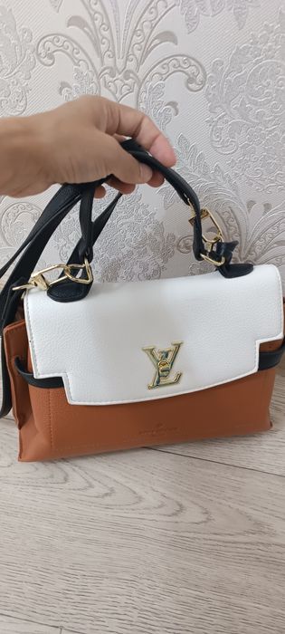 Продам сумки новые