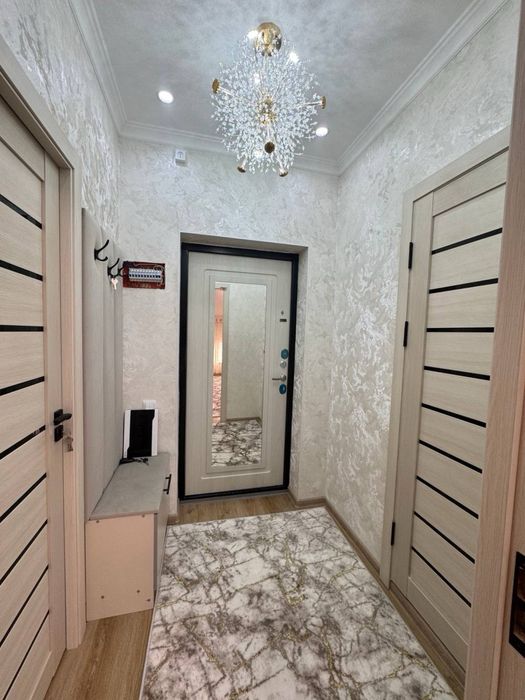 Мансарда 2хона сотилади 6 этаж 42м2 вокзал ж/д