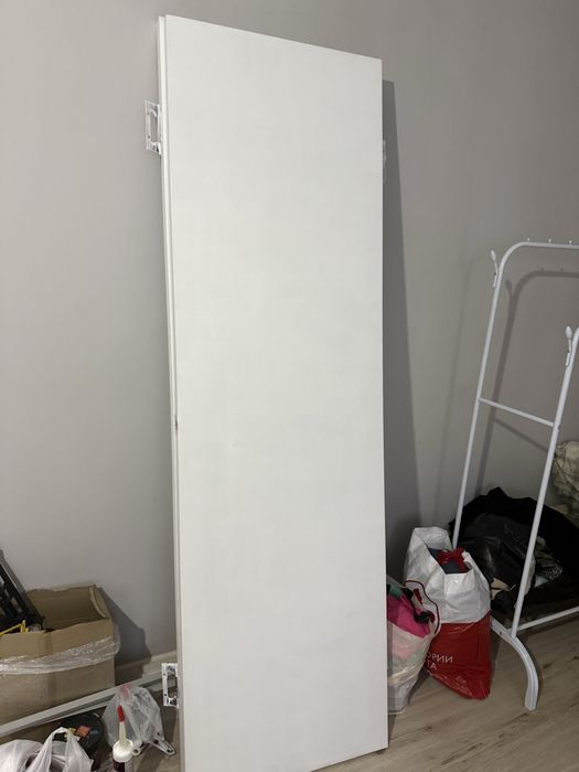 Отдам двери чисто символически