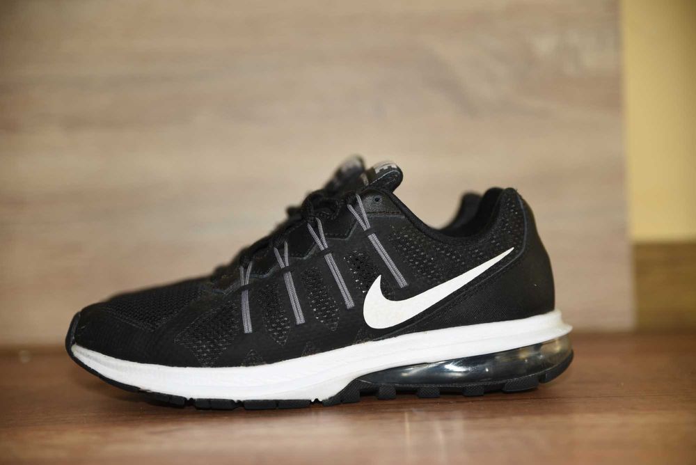 Nike Оригинални маратонки 38.5 номер