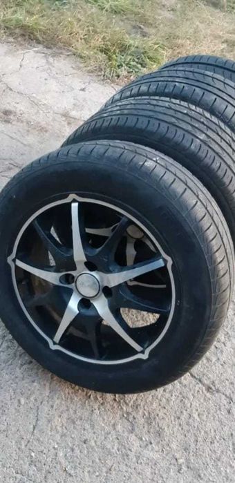 Колёса в сборе, колёса, диски+резина р15 Брэнд: СКАД и другое