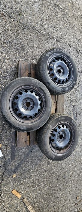 4бр. Стоманени джанти за Пежо и Ситроен 6.5 Jx16H2 IS47 5X108