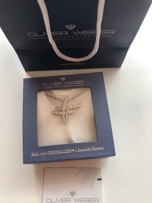 Колие с камъни Swarovski