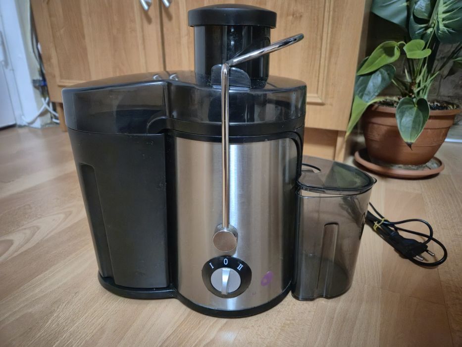 Storcător fructe Myria