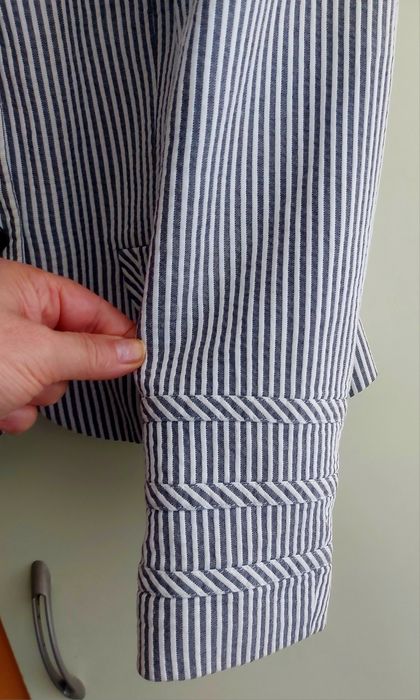 Спортно- елегантно сако ,с подплата