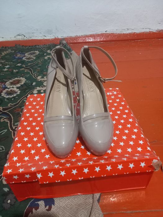 Женская обувь  модный